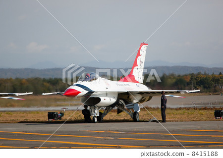 Thunderbirds (American Air Force Acrobatic Team) 8415188