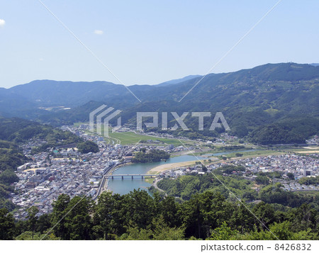 Ozu castle 8426832