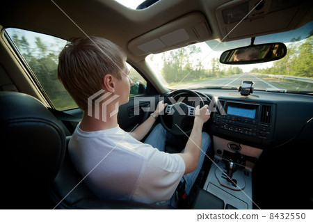 Man drive car, inside 8432550