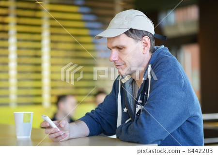 Man with smartphone 8442203