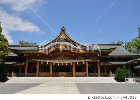 Samukawa Shrine 8443012