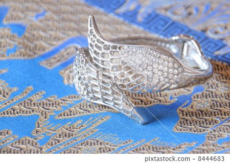 Feather Feather Accessory Bracelet Ring Wing Wing Bird Angel Angel's Wing Silver Silver Product Fashion Jewelry Batik Folk Art Indonesia Southeast Asia Asian Miscellaneous Goods Cloth 8444683