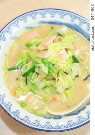長崎香檳 8444908