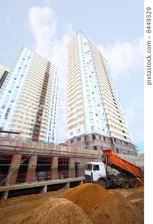 heap of clay, basement, dumptruck, construction of high building 8449329