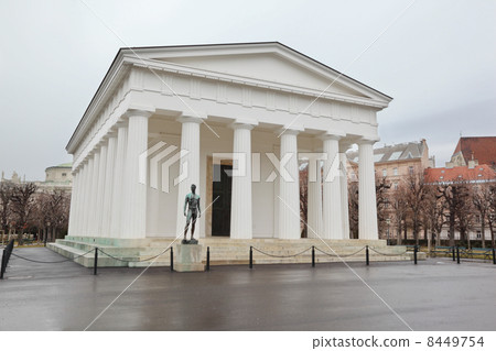Temple of Hephaestus with statue in Vienna, Austria 8449754