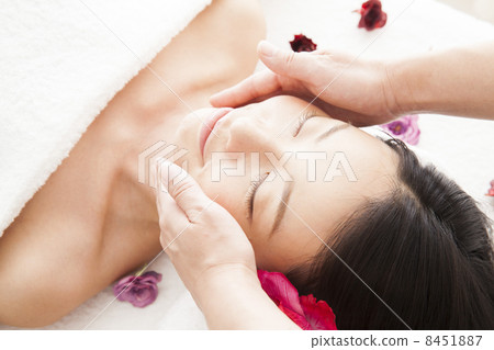 Esthetic image 8451887