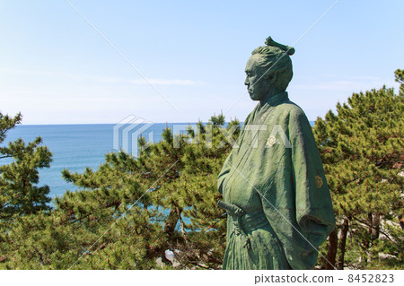 Statue of Ryoma Sakamoto 8452823