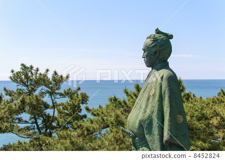 Statue of Ryoma Sakamoto 8452824