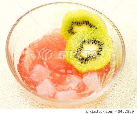 Up kiwi and cassis jelly Up kiwi and cassis jelly 8452839