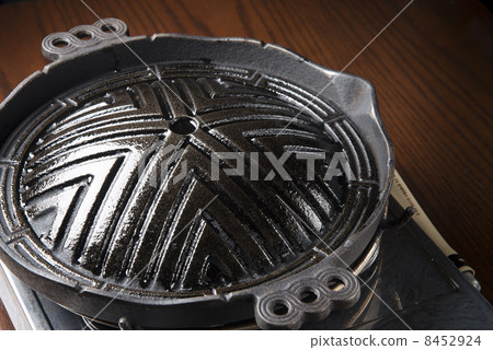 Genghis Khan pot 8452924