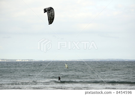 Kite surfing Kite surfing 8454596