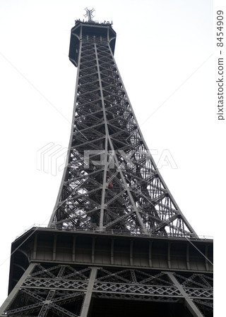 Eiffel Tower Eiffel Tower 8454909