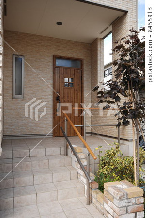Front Door Approach Stock Photo 8455913 Pixta