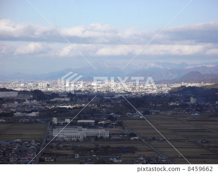 山形市區的風景從神山市 8459662