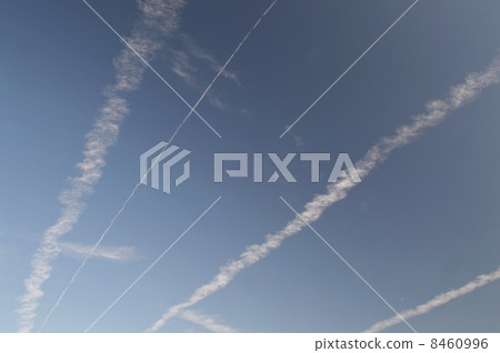 Contrail Contrail 8460996