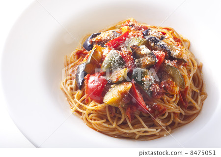 Vegetable pasta 8475051