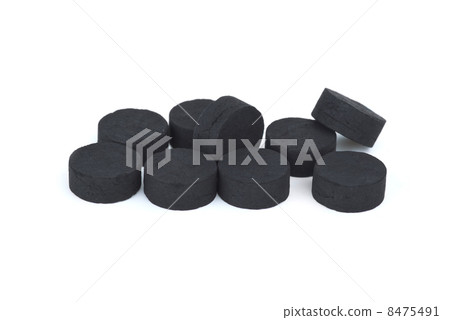 Few activated carbon pills Few activated carbon pills 8475491