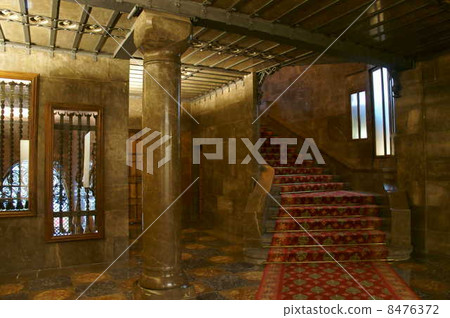 Guell residence 2013/9/17 8476372