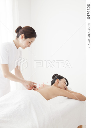 針灸治療 8476808