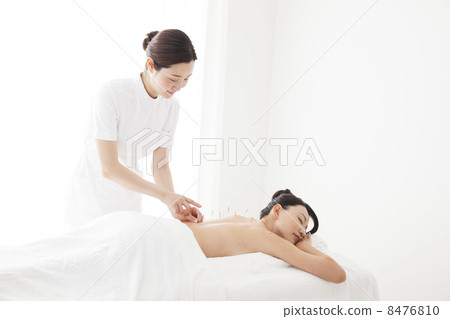 Acupuncture treatment Acupuncture treatment 8476810