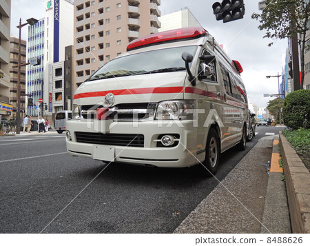 A waiting ambulance 8488626