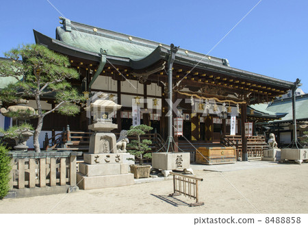 Osaka Tenmangu 8488858