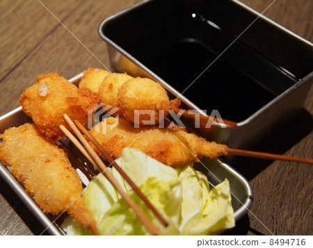大阪特產“Kushikatsu” 8494716