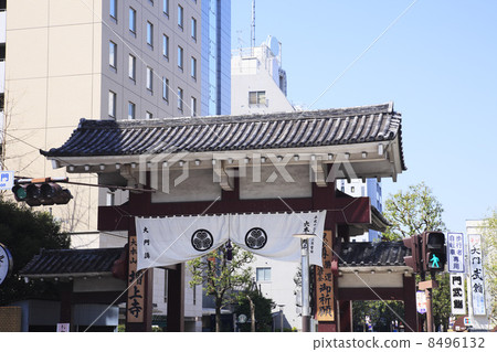 Tokyo Metropolitan Shiba Zojoji temple gate 8496132