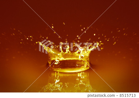 Golden water Golden water 8515713
