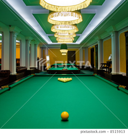 billiard table 8515913