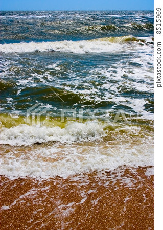 waves waves 8515969