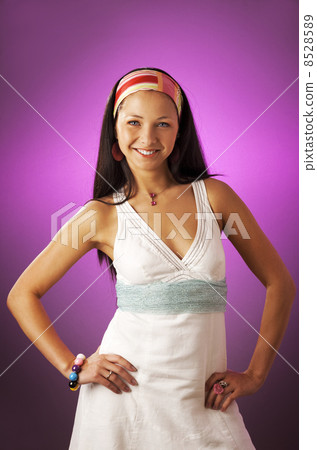 Picture of a beautiful brunette woman Picture of a beautiful brunette woman 8528589