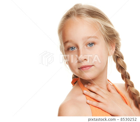 Beautiful young girl dreaming Beautiful young girl dreaming 8530252