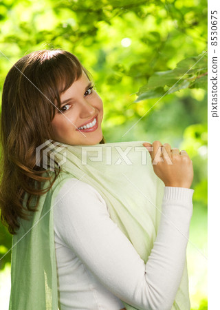 Beautiful romantic brunette close-up portrait 8530675