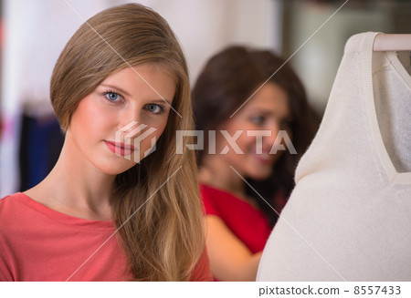Woman shopping clothes Woman shopping clothes 8557433