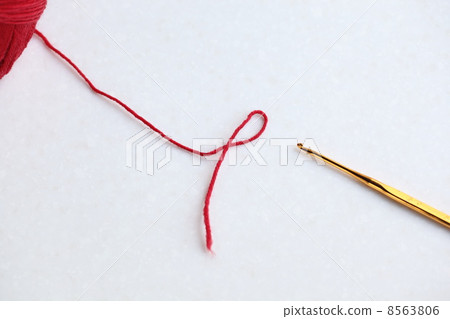 Knitting (Yarn) Knitting (Yarn) 8563806