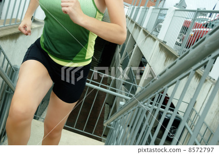 Urban Runner 8572797