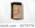 vintage tray with floral design 8579776