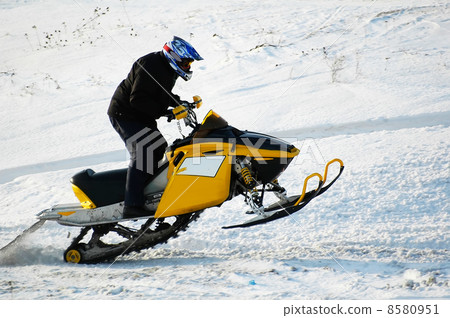 Jumping snow rider 8580951