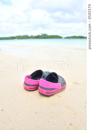 The beach The beach 8585574