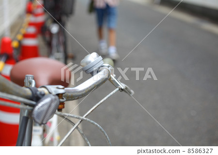 被遺棄的自行車 8586327