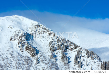 Morning winter mountain landscape Morning winter mountain landscape 8588771