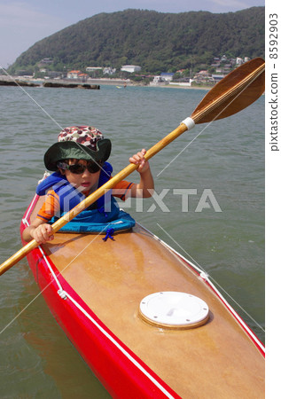 Small kayakers Small kayakers 8592903