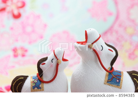 New Year's card material Mother and child of a new year horse with a smile 8594385