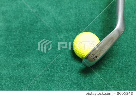 Golf goods 8605848