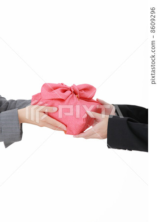 手包裹包的手 手包裹包的手 8609296