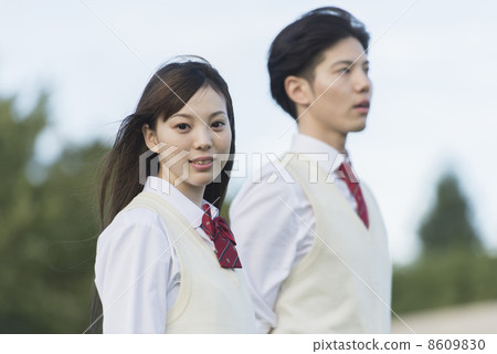 高中學生夫婦 8609830