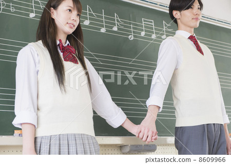 高中學生夫婦 8609966