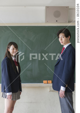 高中學生夫婦 8610104