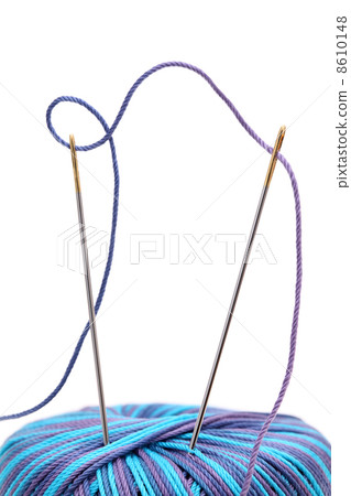Thread and needle 8610148